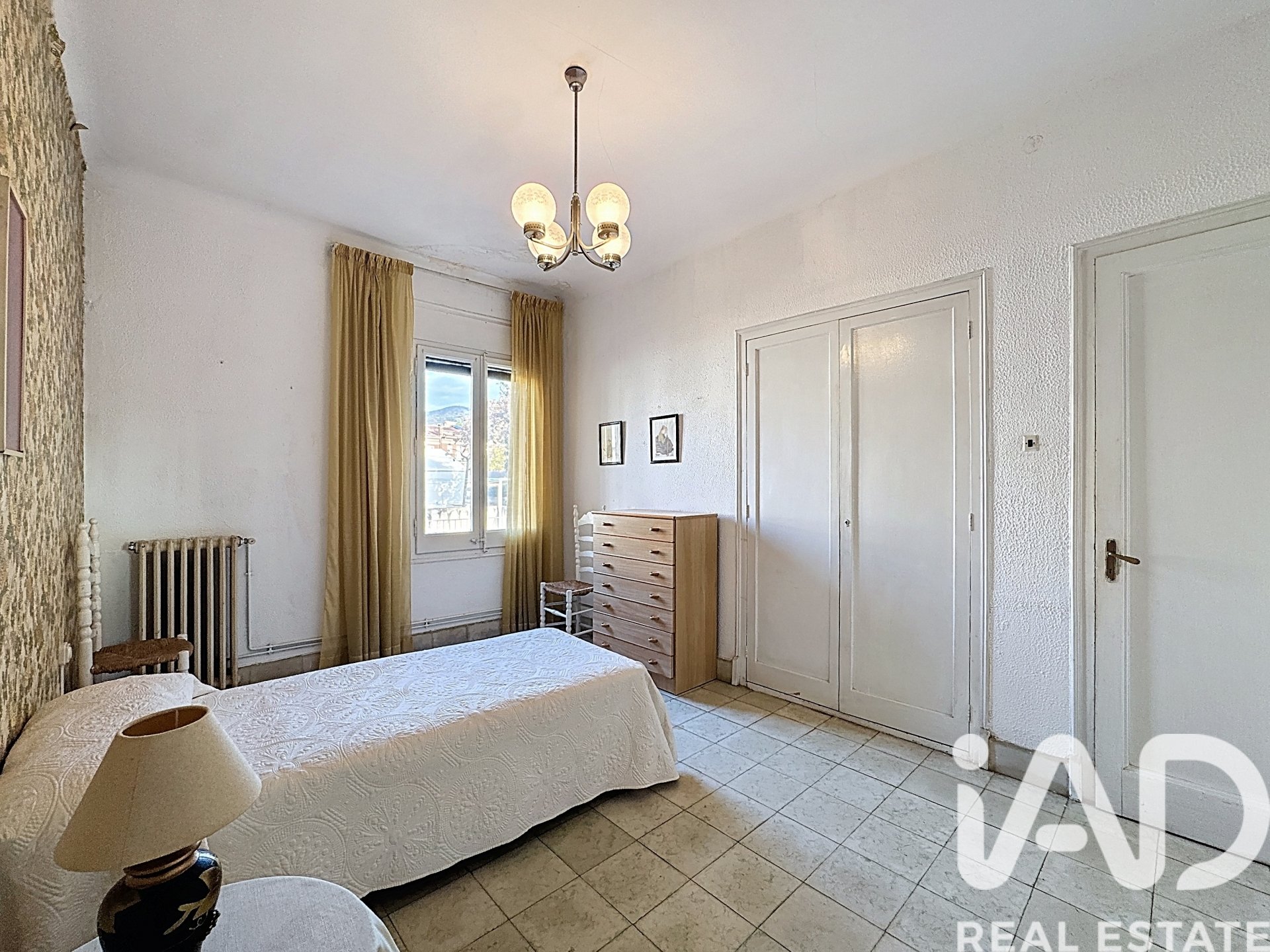 Rindu māja El Masnou, Barcelona, Spānijā 7 istabas, 224 m2 Nr. 172920
