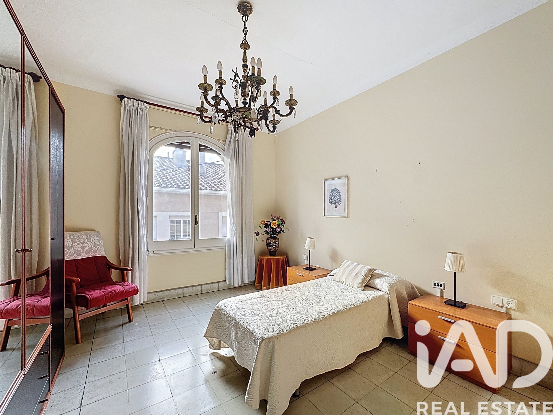 Rindu māja El Masnou, Barcelona, Spānijā 7 istabas, 224 m2 Nr. 172920