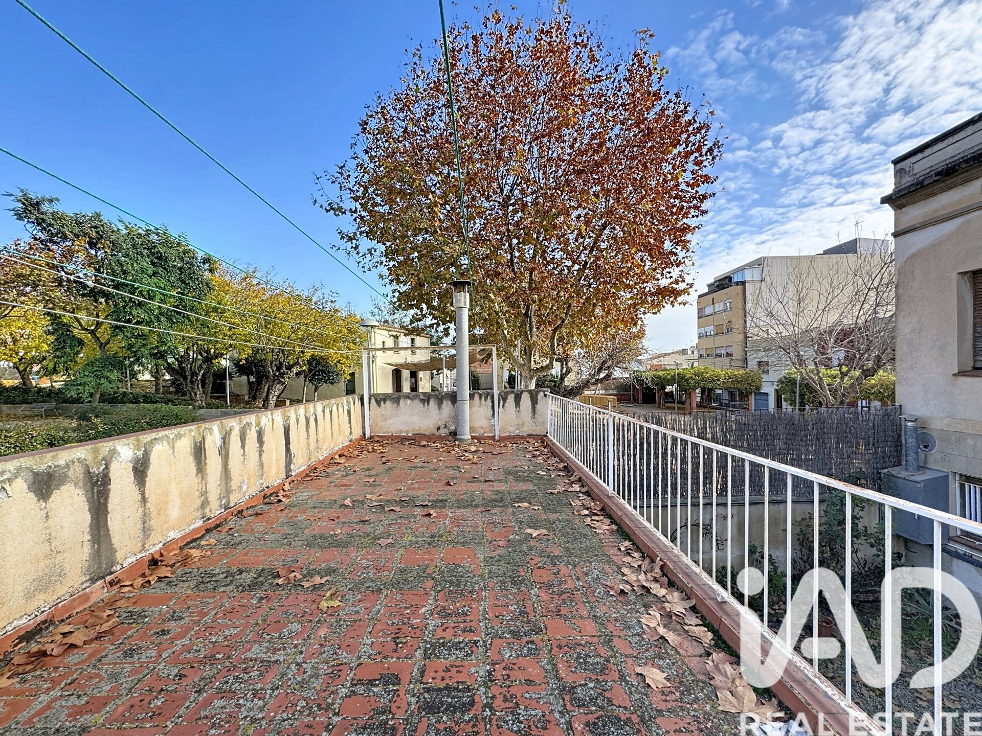 Rindu māja El Masnou, Barcelona, Spānijā 7 istabas, 224 m2 Nr. 172920