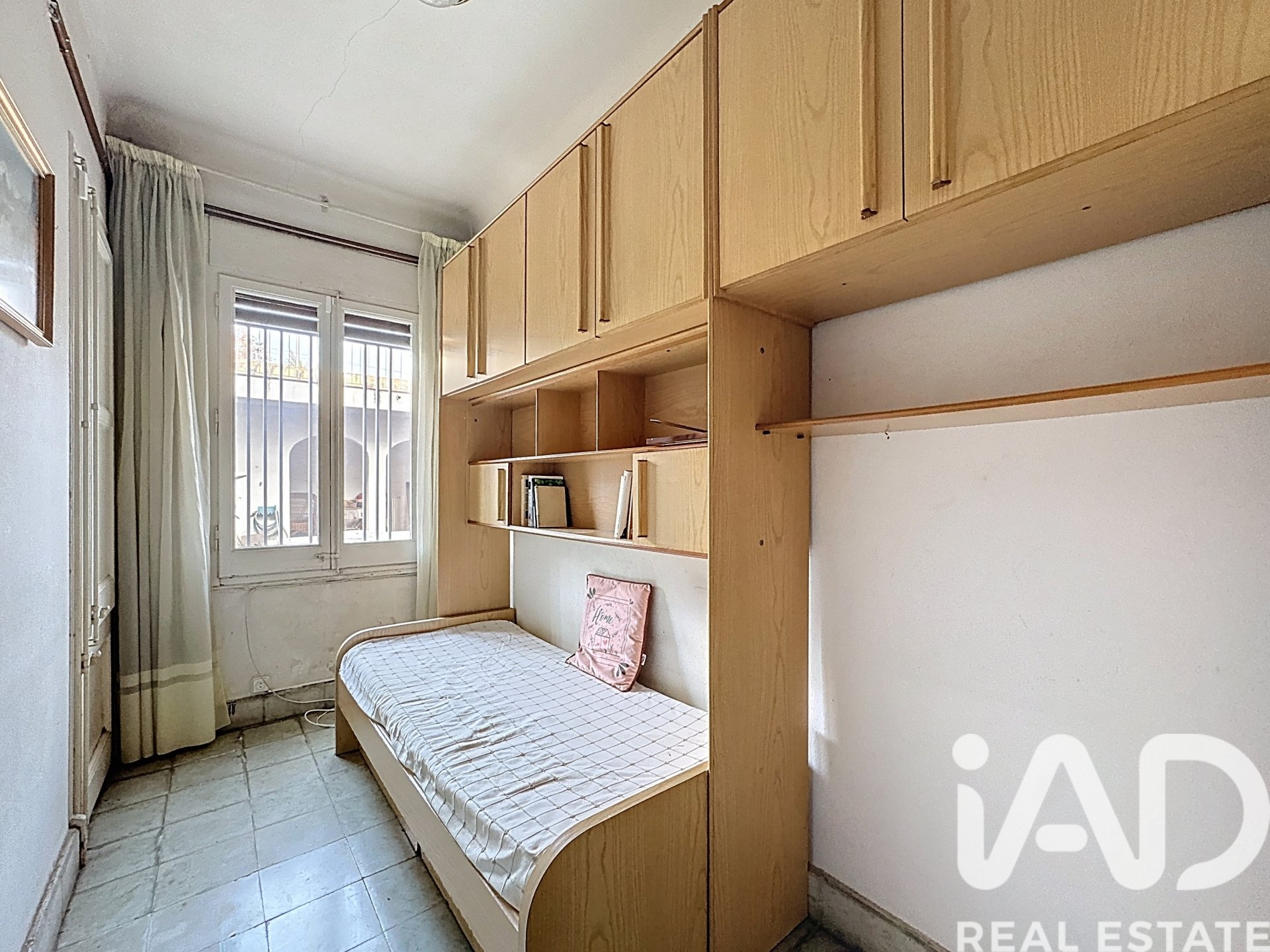 Rindu māja El Masnou, Barcelona, Spānijā 7 istabas, 224 m2 Nr. 172920