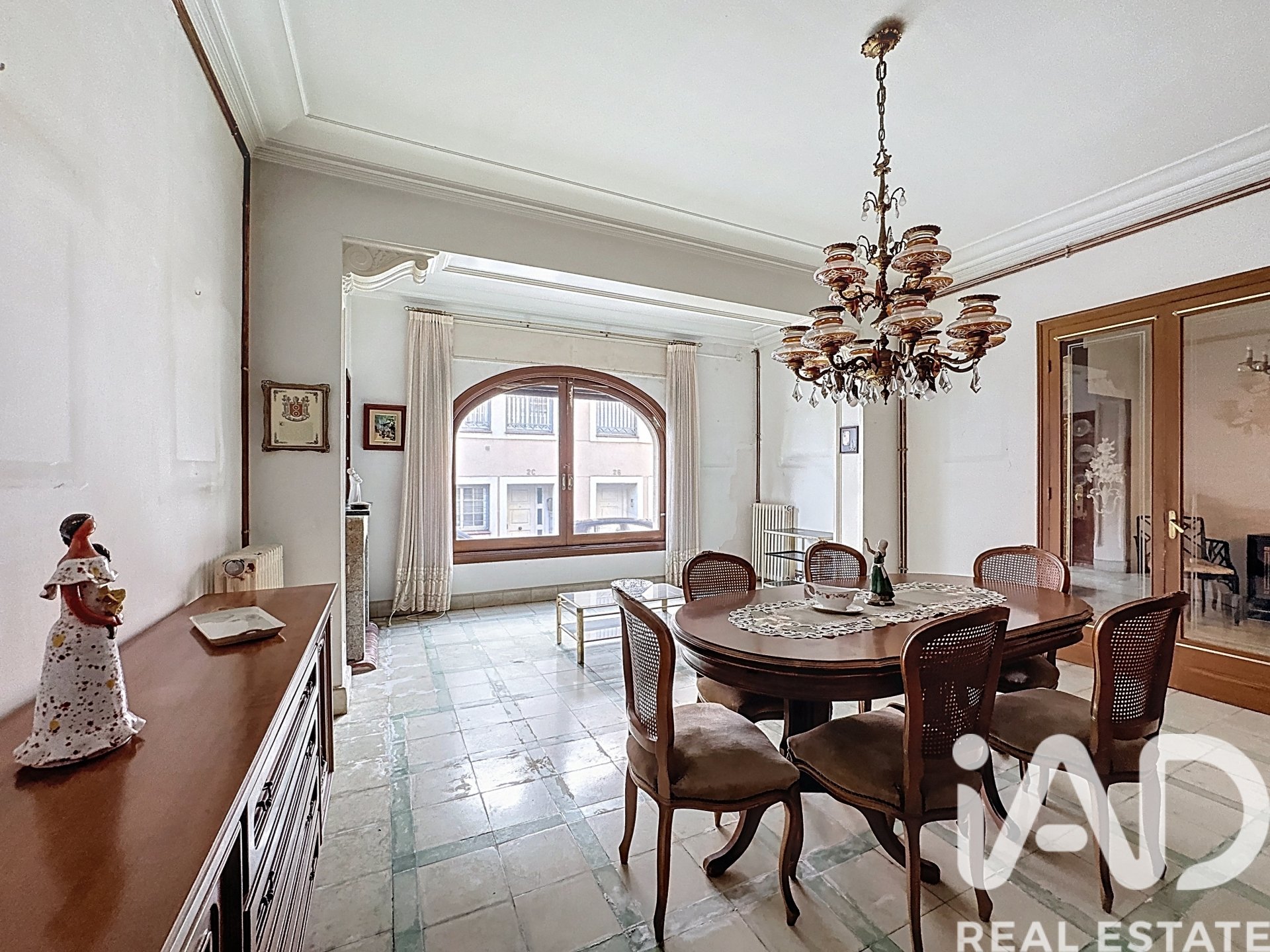 Rindu māja El Masnou, Barcelona, Spānijā 7 istabas, 224 m2 Nr. 172920