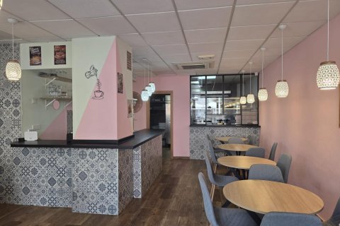Lokal usługowy w El Campello, Alicante, Hiszpania 2 sypialnie, 85 mkw. nr 179398