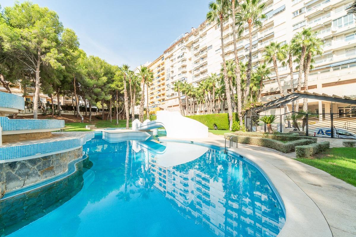 Dzīvoklis Dehesa De Campoamor, Alicante, Spānijā 3 istabas, 95 m2 Nr. 194143