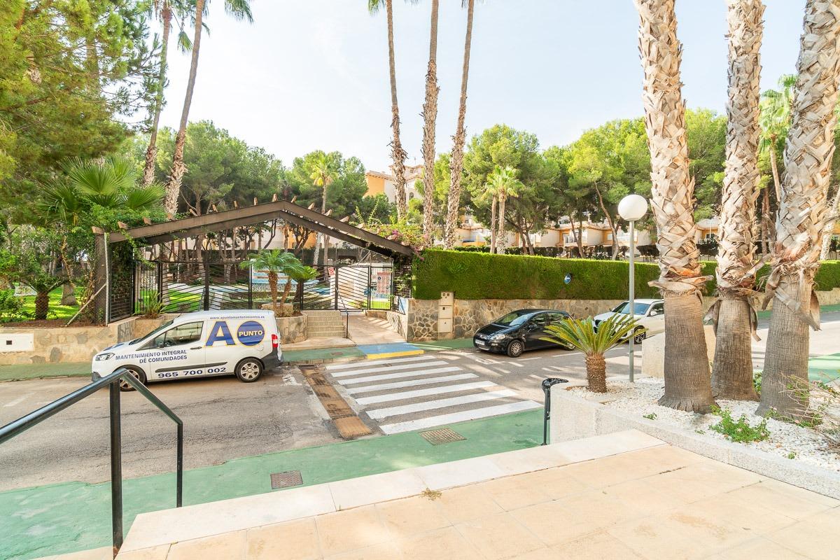Dzīvoklis Dehesa De Campoamor, Alicante, Spānijā 3 istabas, 95 m2 Nr. 194143