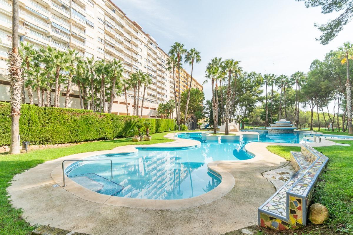 Dzīvoklis Dehesa De Campoamor, Alicante, Spānijā 3 istabas, 95 m2 Nr. 194143