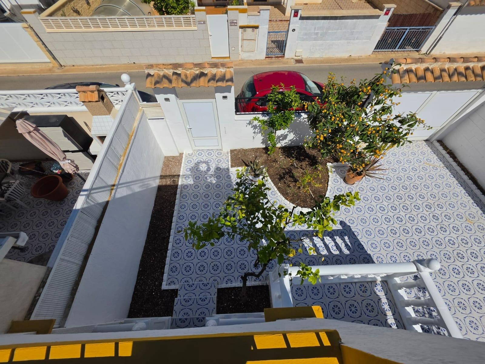 House in Torrevieja, Alicante, Spain 3 bedrooms,  No. 166040