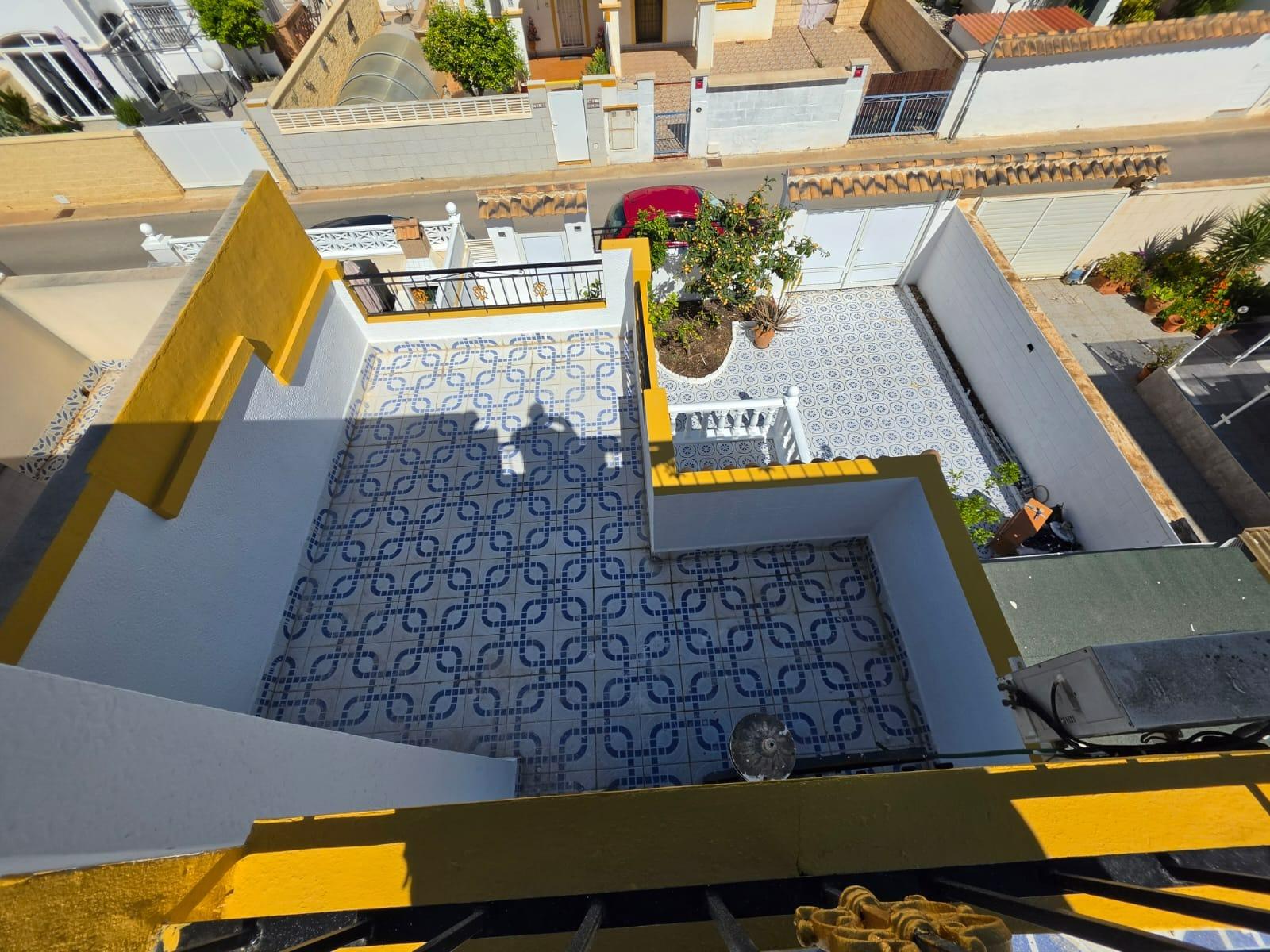 House in Torrevieja, Alicante, Spain 3 bedrooms,  No. 166040