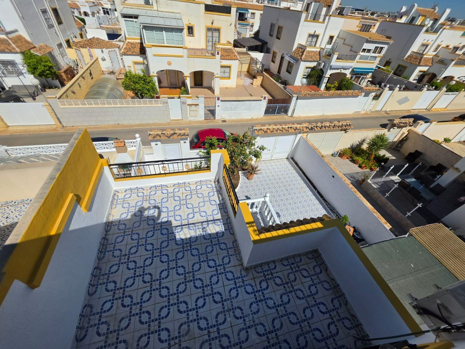House in Torrevieja, Alicante, Spain 3 bedrooms,  No. 166040