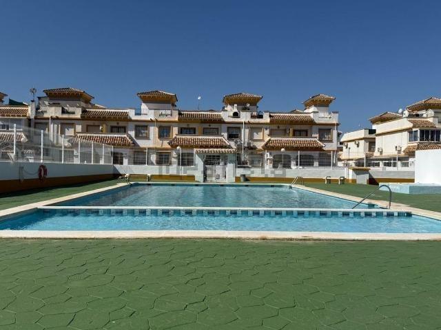 House in Torrevieja, Alicante, Spain 3 bedrooms,  No. 166040