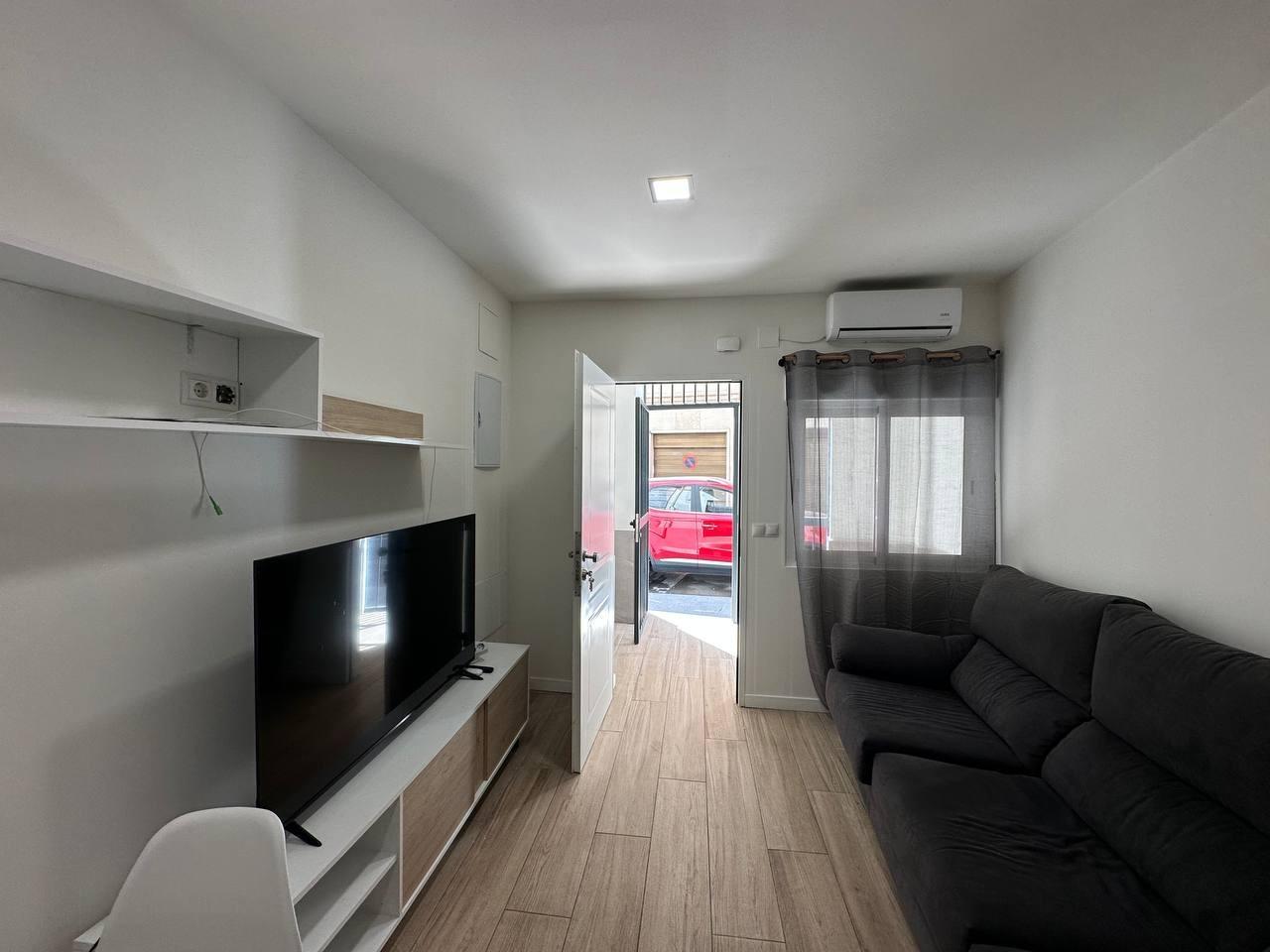 Apartamento en Alicante, España 2 dormitorios, 90 m2 No. 166036