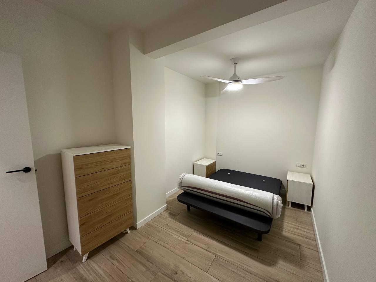Apartamento en Alicante, España 2 dormitorios, 90 m2 No. 166036