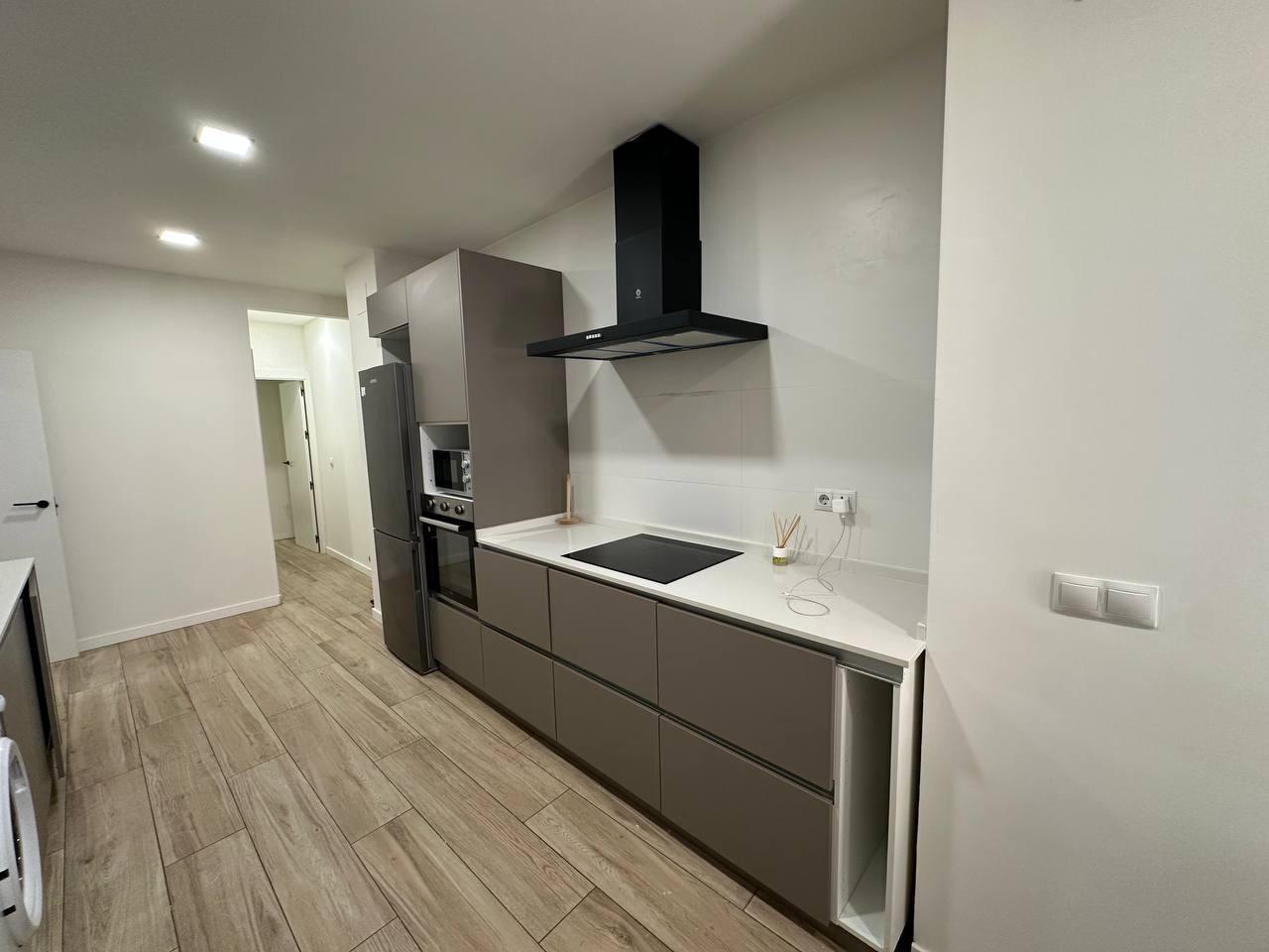 Apartamento en Alicante, España 2 dormitorios, 90 m2 No. 166036