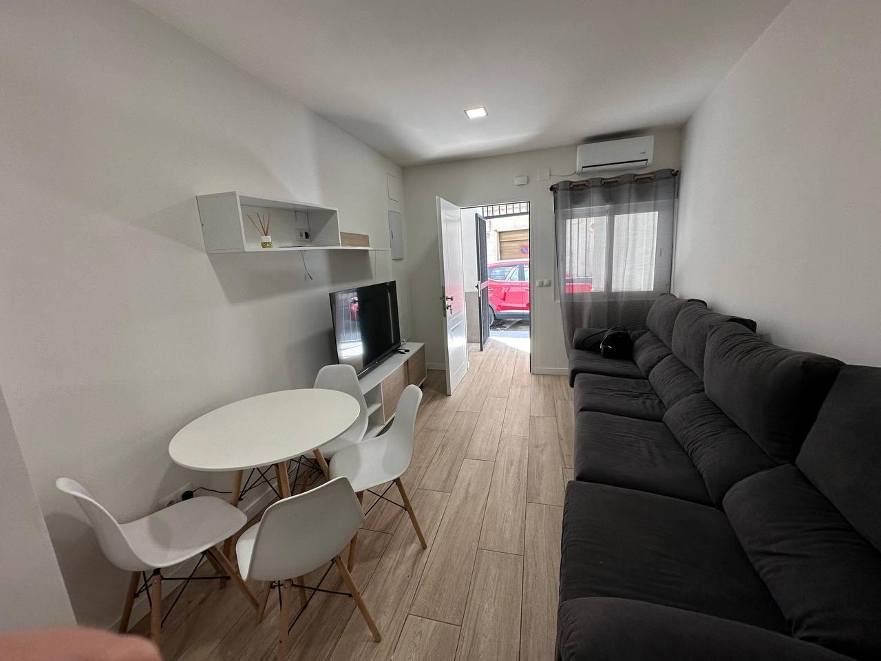 Apartamento en Alicante, España 2 dormitorios, 90 m2 No. 166036