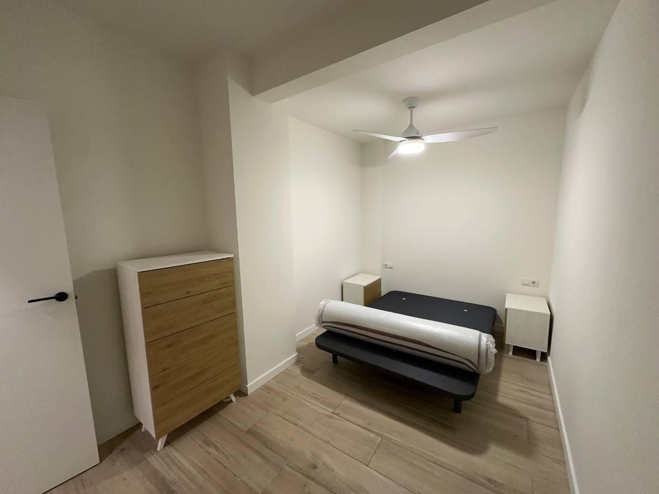 Apartamento en Alicante, España 2 dormitorios, 90 m2 No. 166036