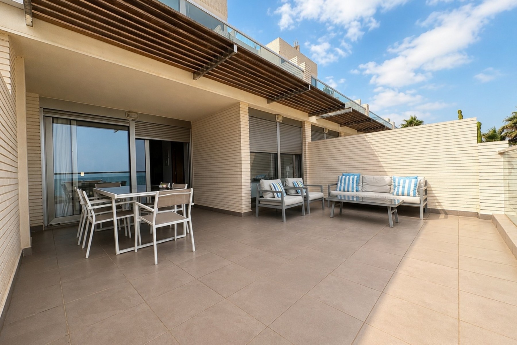 Huoneisto Denia, Alicante, Espanja 2 makuuhuonetta, 85 m2 No. 195922