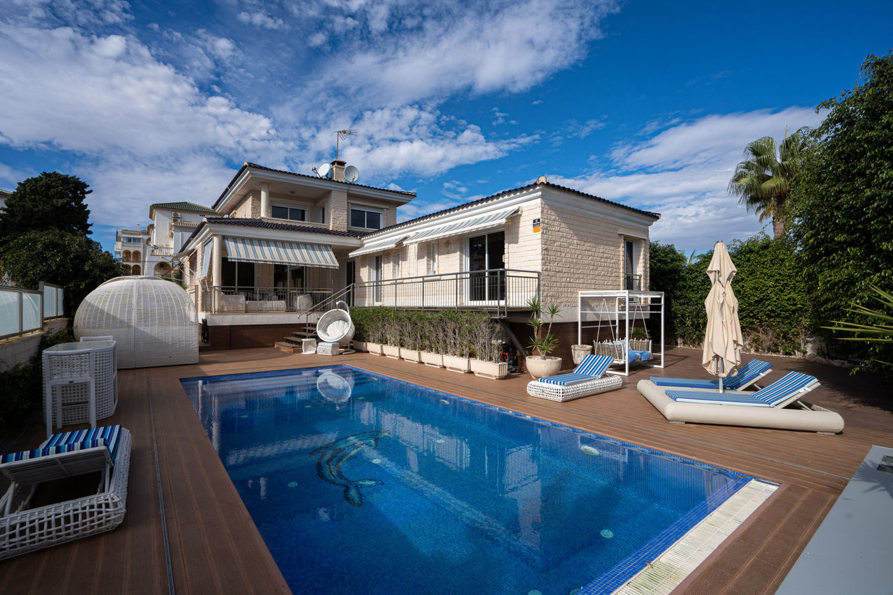 Villa in La Mata, Alicante, Spanien 5 Schlafzimmer, 469 m2 Nr. 194238