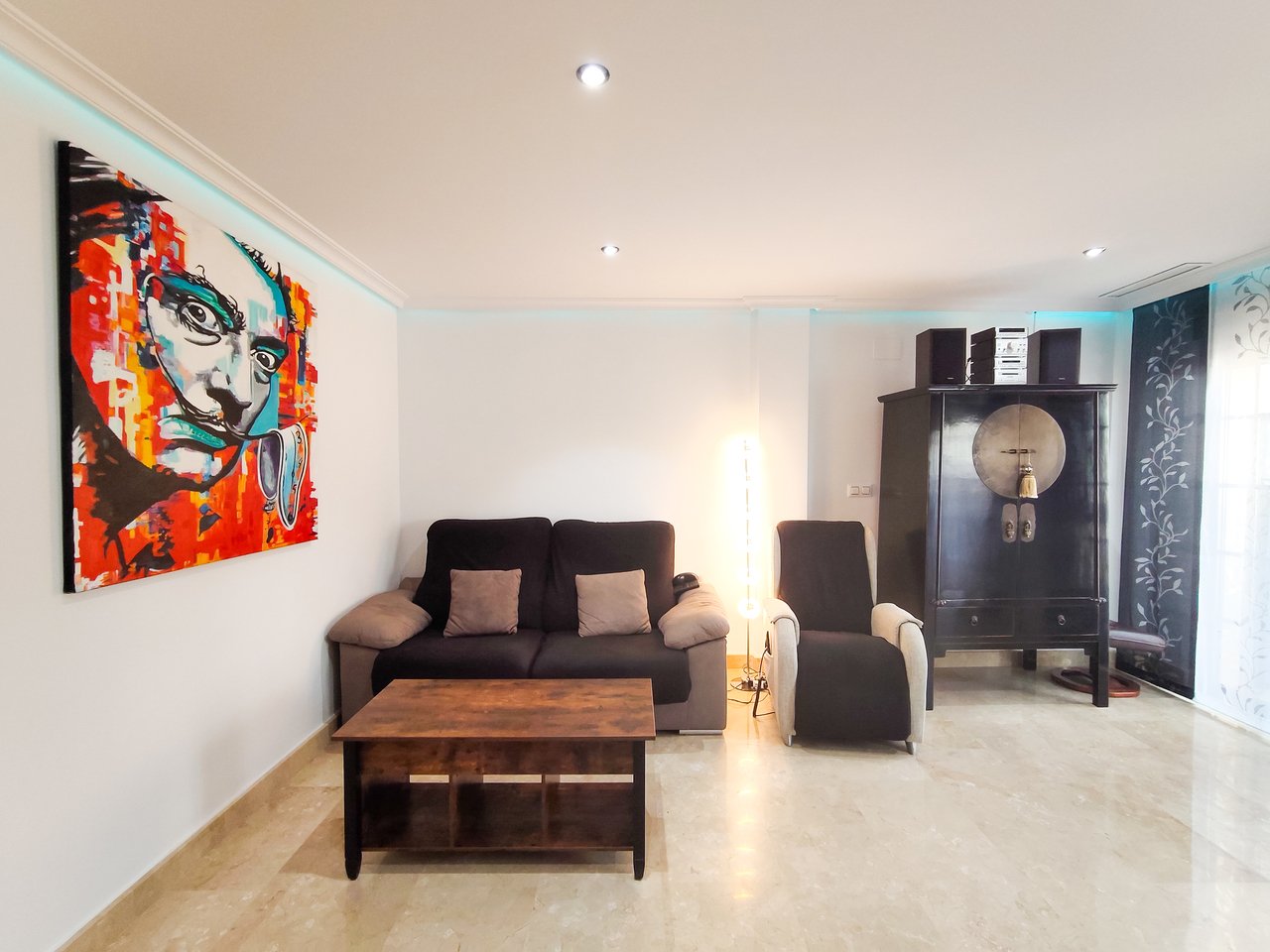 Huoneisto Torrevieja, Alicante, Espanja 3 makuuhuonetta, 109 m2 No. 194235