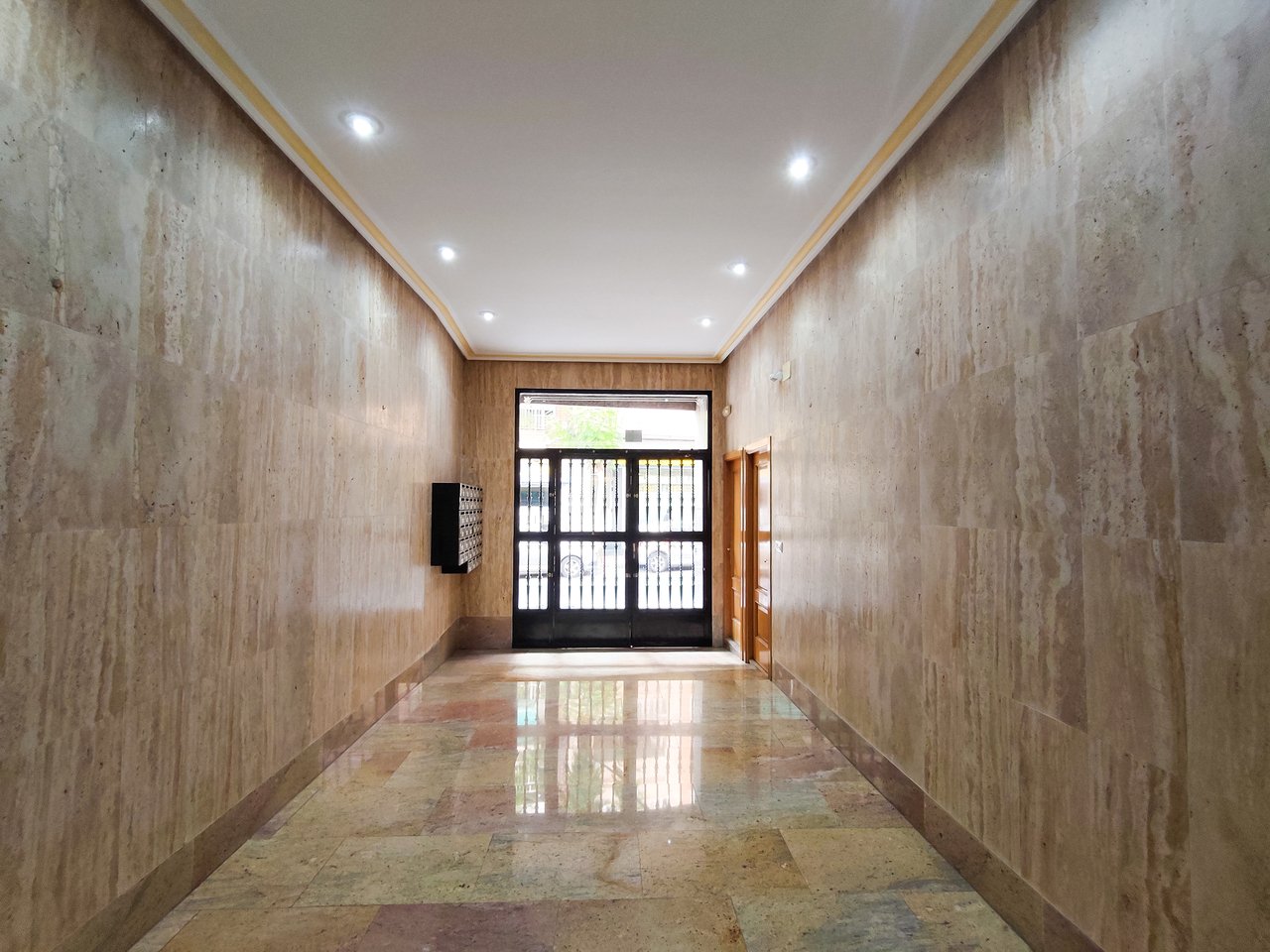 Huoneisto Torrevieja, Alicante, Espanja 3 makuuhuonetta, 109 m2 No. 194235