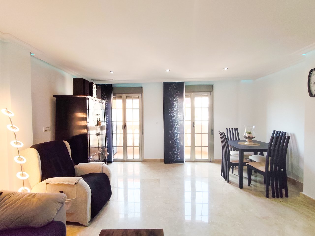 Huoneisto Torrevieja, Alicante, Espanja 3 makuuhuonetta, 109 m2 No. 194235