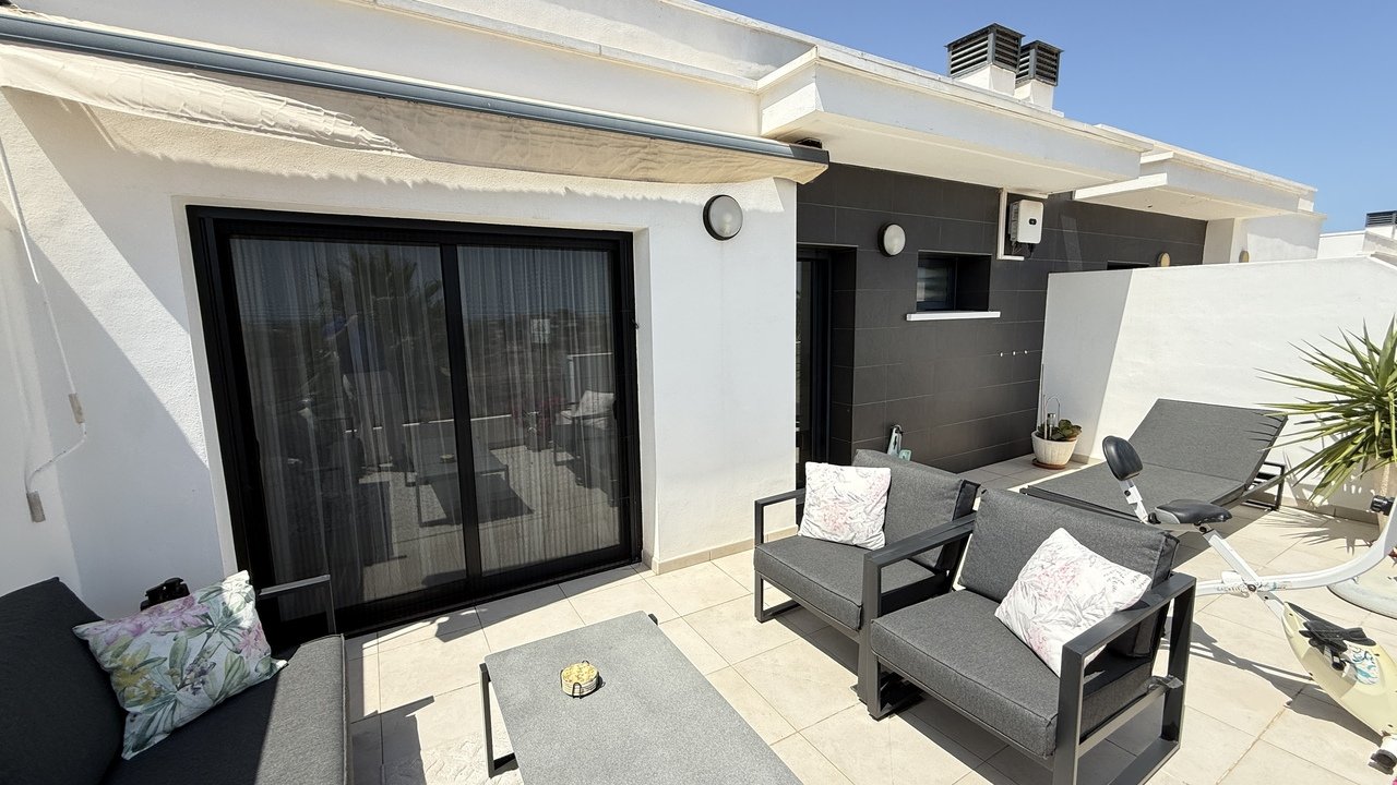 Townhouse in Cabo Roig, Alicante, Spanien 3 Schlafzimmer,  Nr. 194237