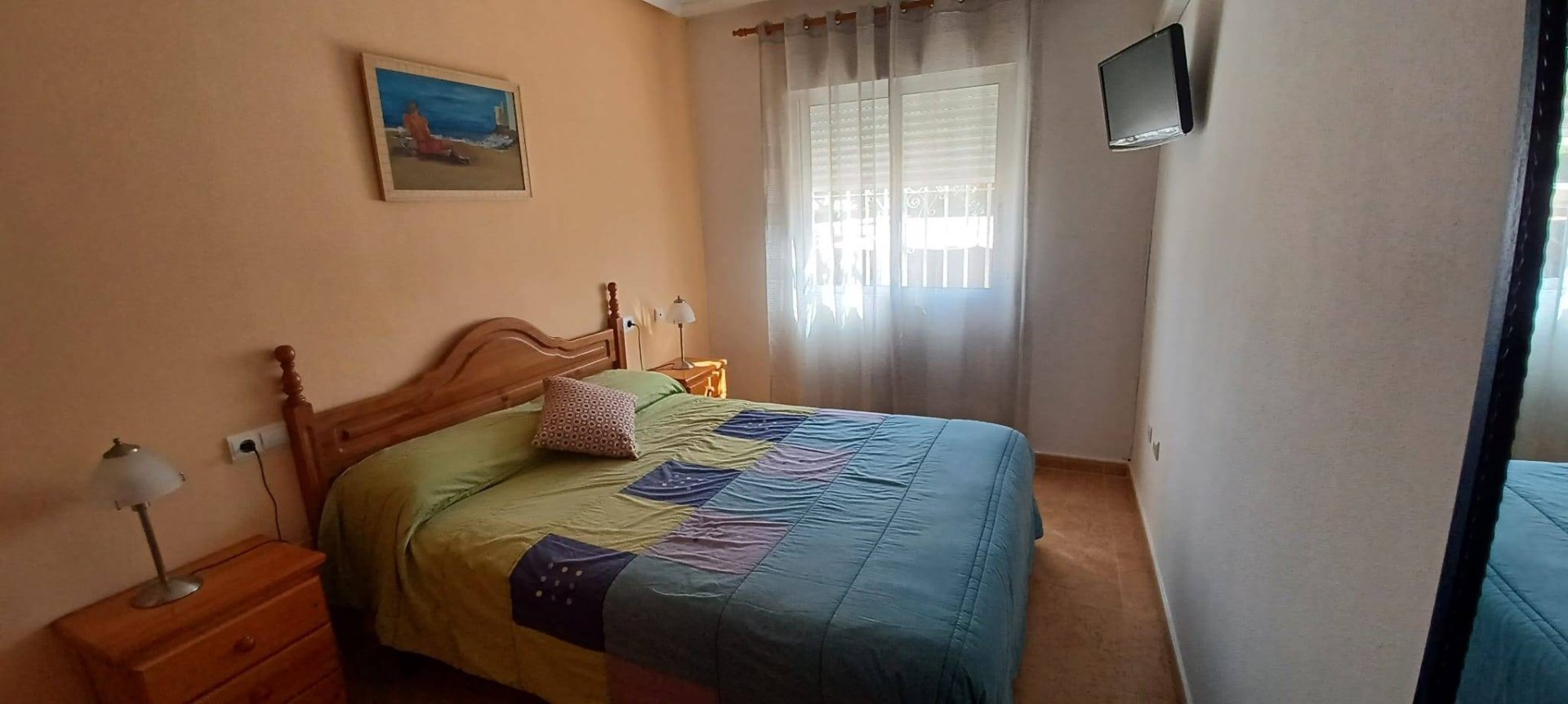 Bungalow i La Florida, Alicante, Spanien 3 sovrum, 80 kvm. Nr. 194234
