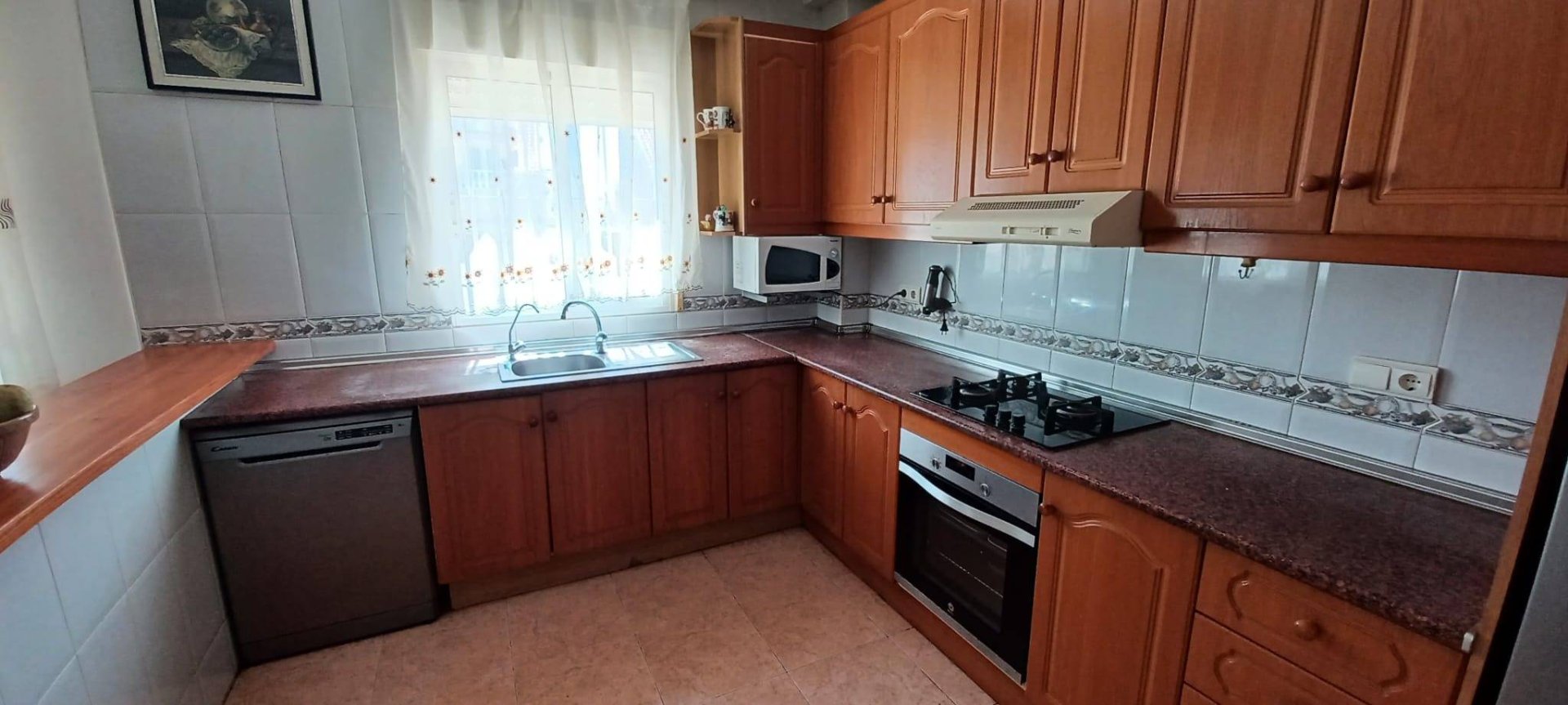 Bungalow i La Florida, Alicante, Spanien 3 sovrum, 80 kvm. Nr. 194234