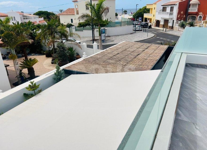 Villa in Tenerife, Spain 3 bedrooms, 168 sq.m. No. 194731