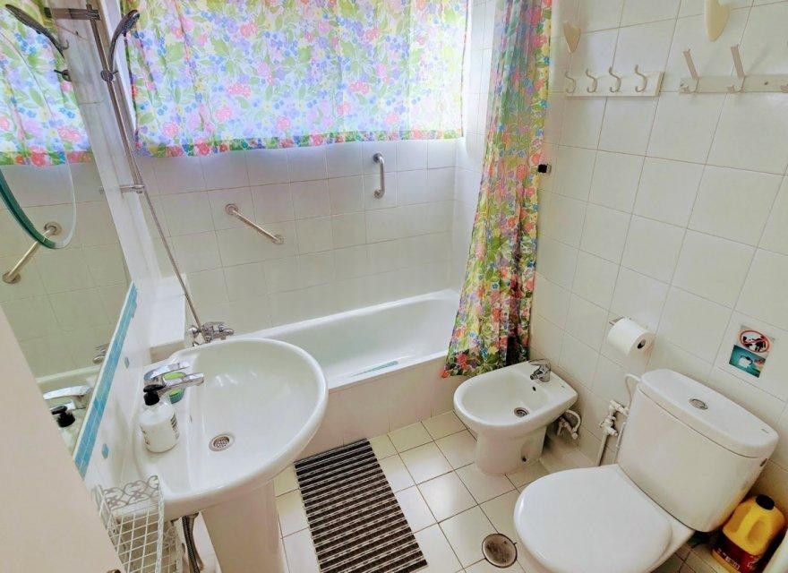 Apartamento en Los Cristianos, Tenerife, España 2 dormitorios, 46 m2 No. 194728
