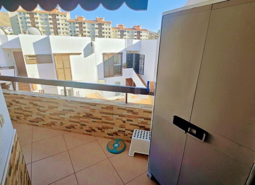 Apartamento en Los Cristianos, Tenerife, España 2 dormitorios, 46 m2 No. 194728