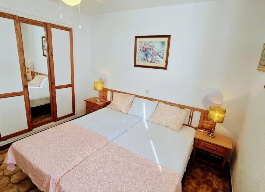 Apartamento en Los Cristianos, Tenerife, España 2 dormitorios, 46 m2 No. 194728
