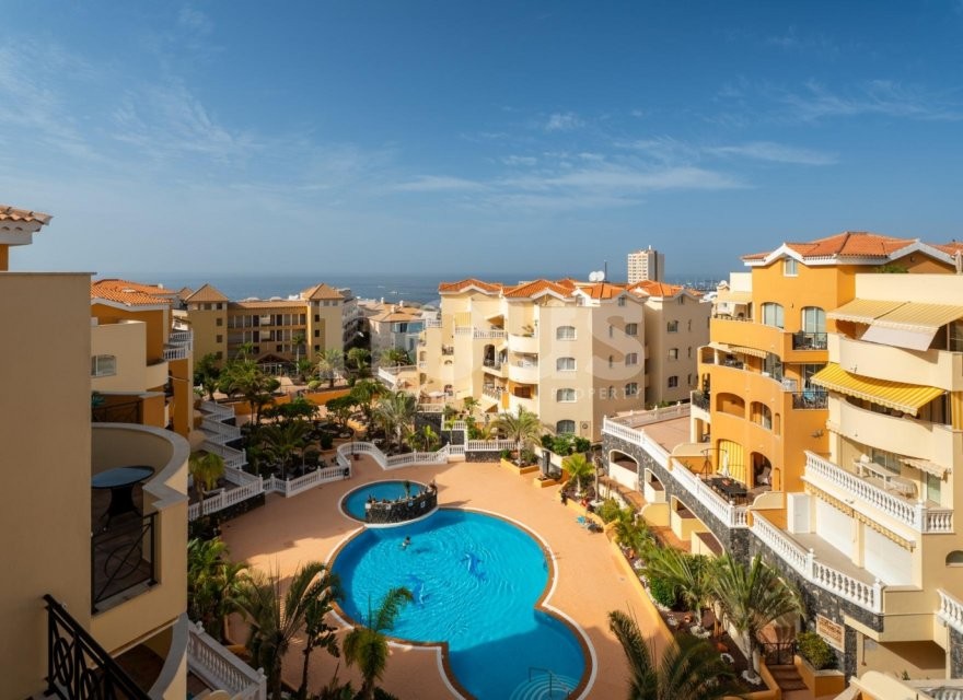 Dzīvoklis Los Cristianos, Tenerife, Spānijā 2 istabas, 145 m2 Nr. 194725