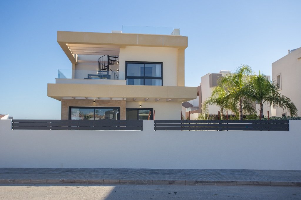 Villa Los Montesinos, Alicante, Spānijā 3 istabas, 113 m2 Nr. 144761