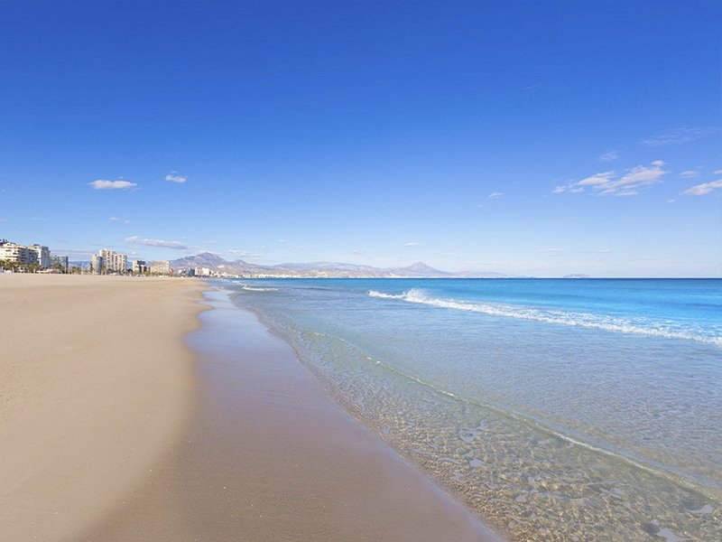 Villa in Alicante, Spanien 3 Schlafzimmer, 500 m2 Nr. 144758