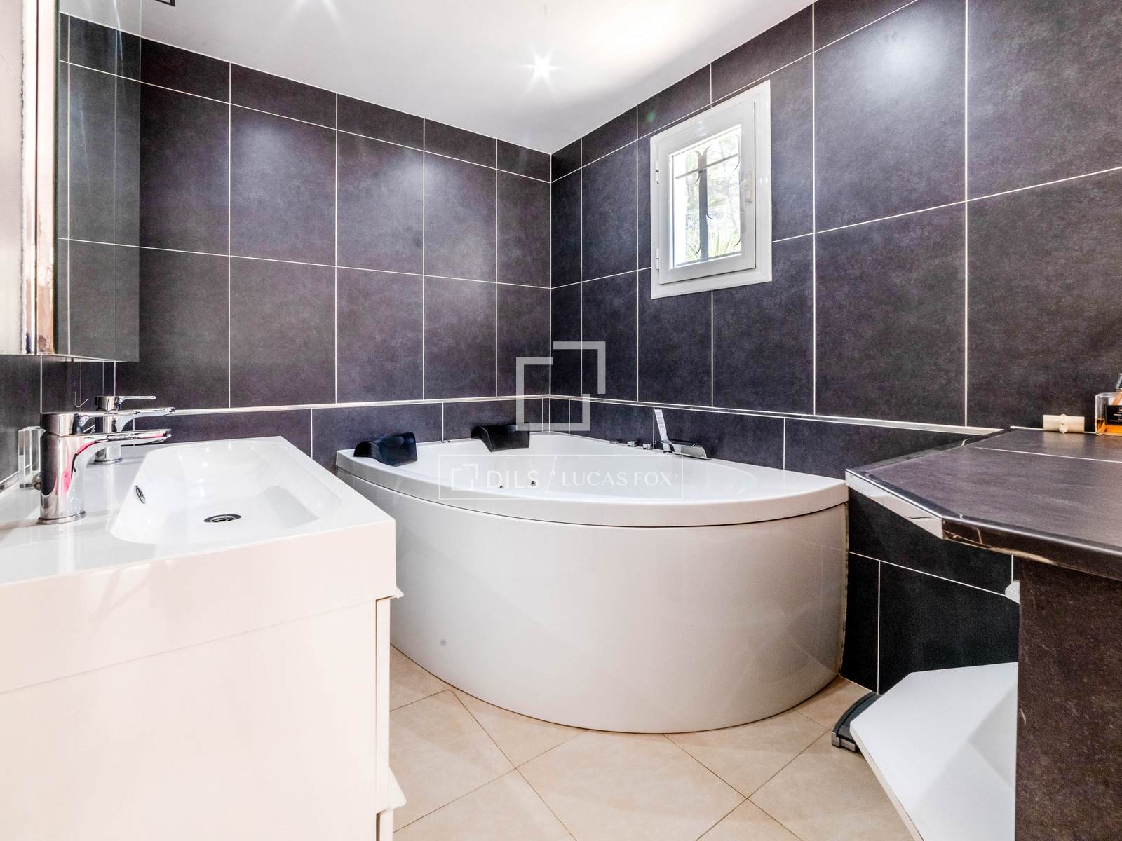 Villa à Sitges, Barcelona, Espagne 4 chambres, 181 m2 No. 150299