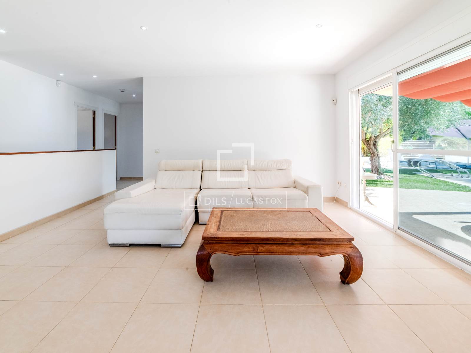 Villa à Sitges, Barcelona, Espagne 4 chambres, 181 m2 No. 150299