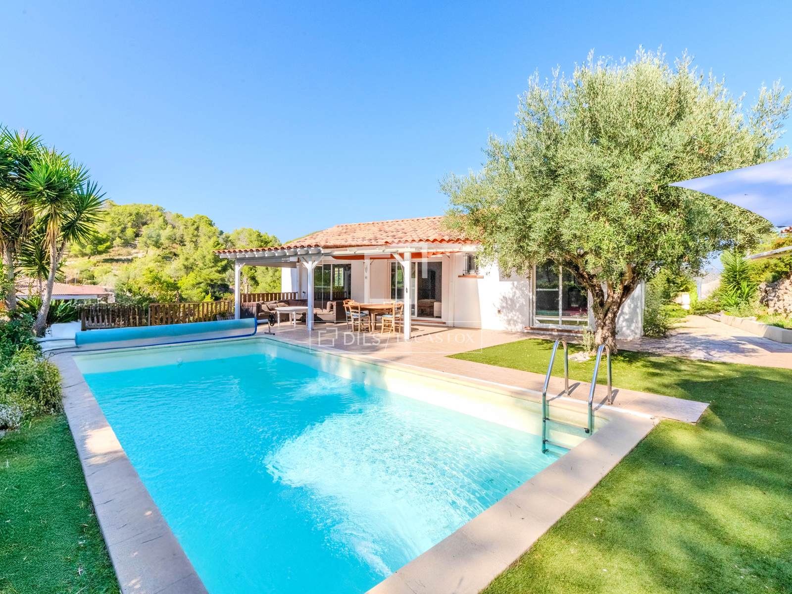 Villa à Sitges, Barcelona, Espagne 4 chambres, 181 m2 No. 150299