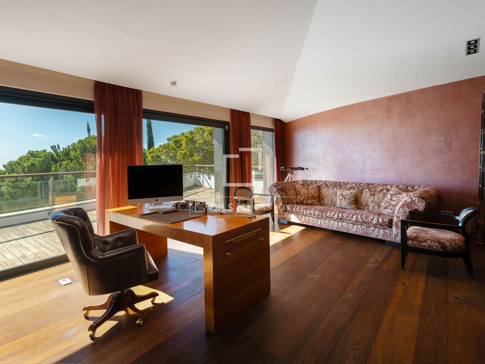Villa a Sant Andreu de Llavaneres, Barcelona, Spagna 6 camere da letto, 1005 mq. N° 150293