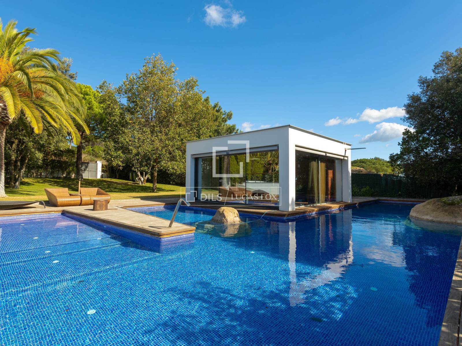Villa a Sant Andreu de Llavaneres, Barcelona, Spagna 6 camere da letto, 1005 mq. N° 150293