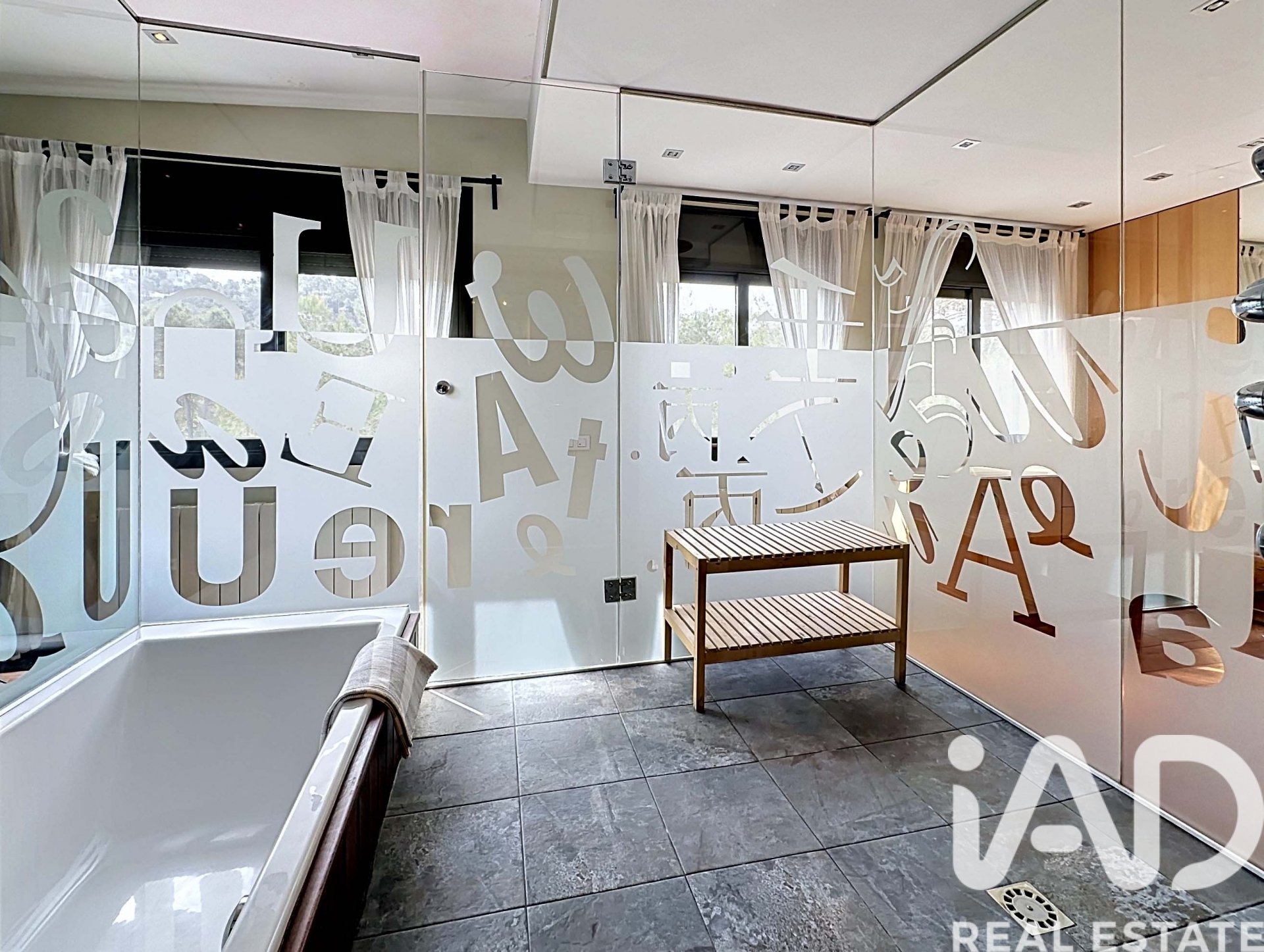 Talo Olivella, Barcelona, Espanja 6 makuuhuonetta, 360 m2 No. 172501