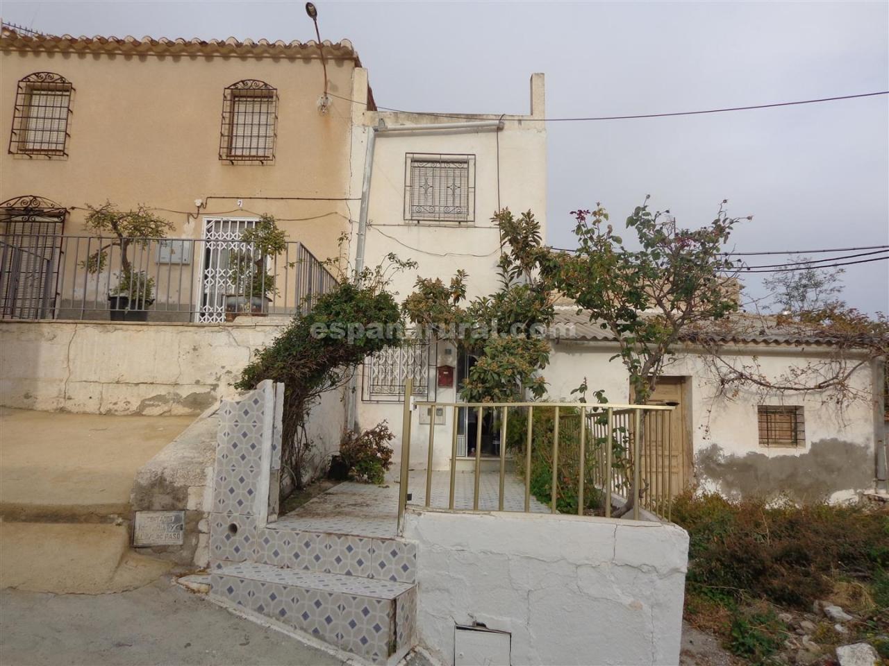 Townhouse in Zurgena, Almeria, Spain 6 bedrooms,  No. 184115