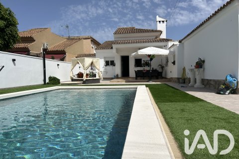 Сasa en Torrevieja, Alicante, España 3 dormitorios, 178.25 m2 No. 188253