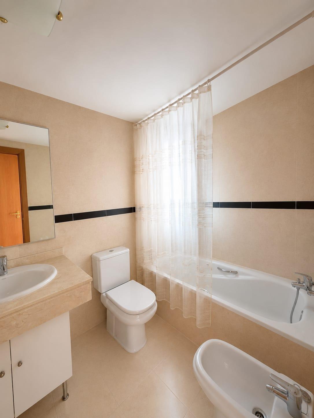 Huoneisto Finestrat, Alicante, Espanja 2 makuuhuonetta, 81 m2 No. 191719