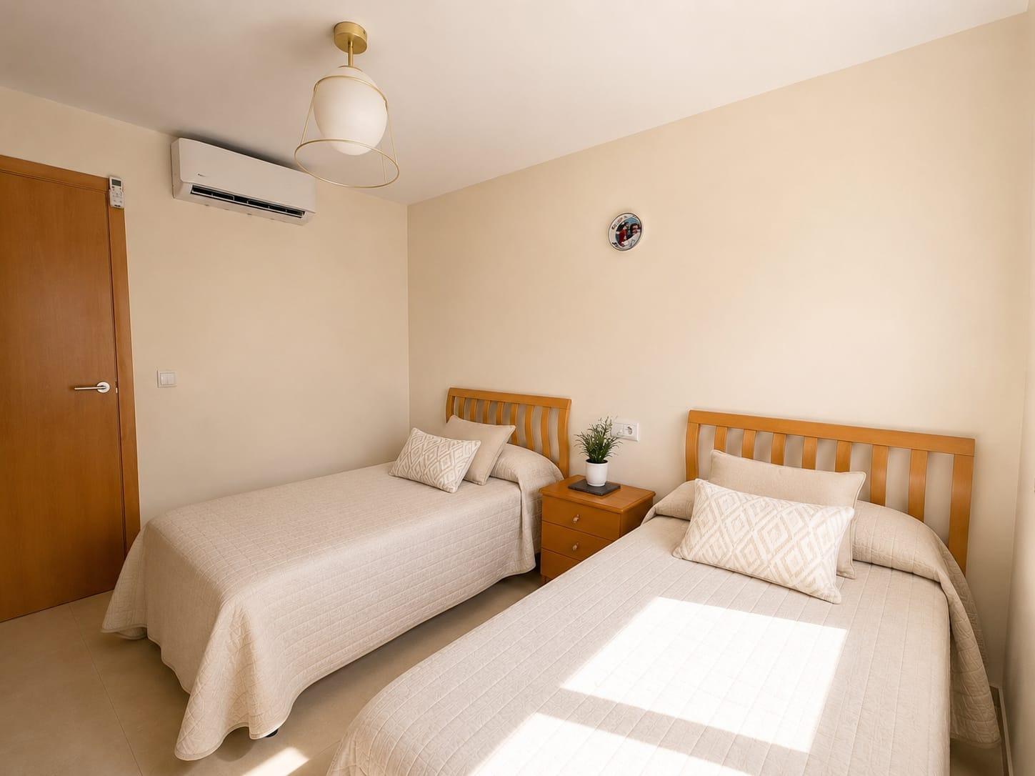 Huoneisto Finestrat, Alicante, Espanja 2 makuuhuonetta, 81 m2 No. 191719