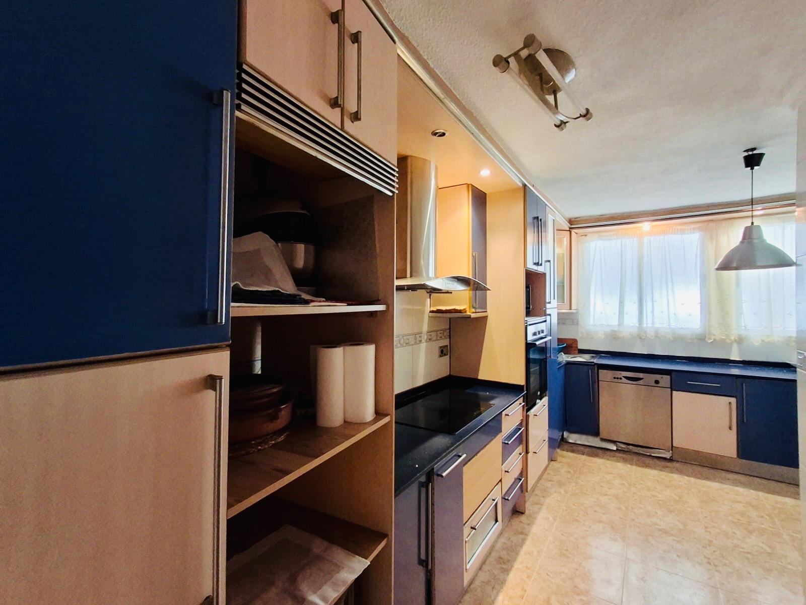 Apartment in Benidorm, Alicante, Spain 125 sq.m. No. 191725