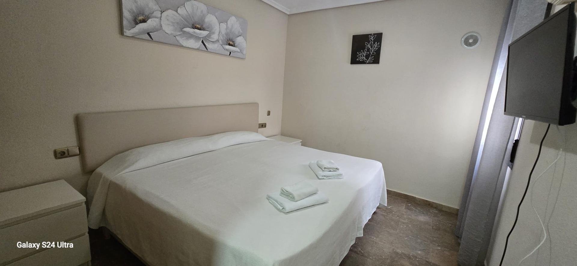 Apartment à Torrevieja, Alicante, Espagne 3 chambres, 123 m2 No. 139498