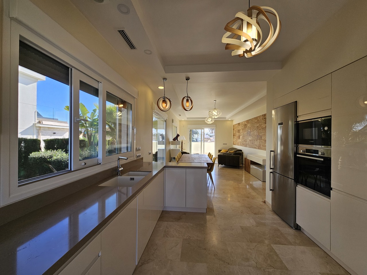 Villa in La Zenia, Alicante, Spanien 5 Schlafzimmer, 306 m2 Nr. 139500