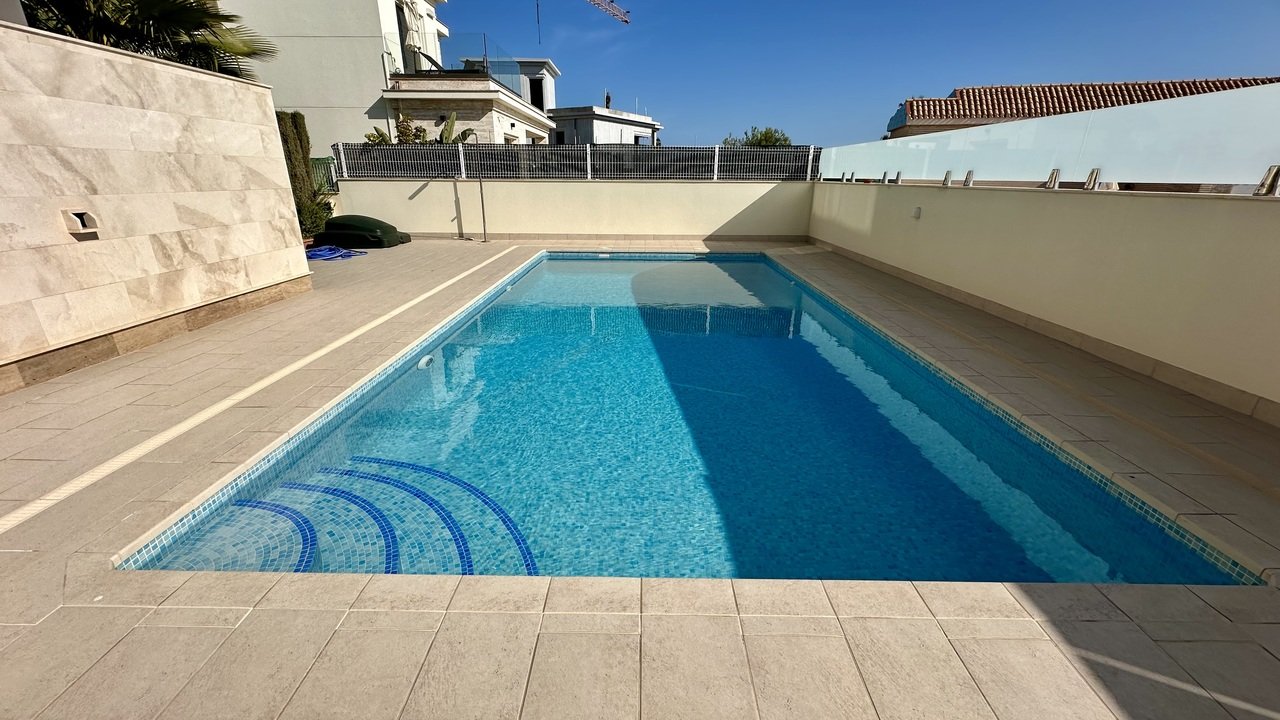 Villa in La Zenia, Alicante, Spanien 5 Schlafzimmer, 306 m2 Nr. 139500