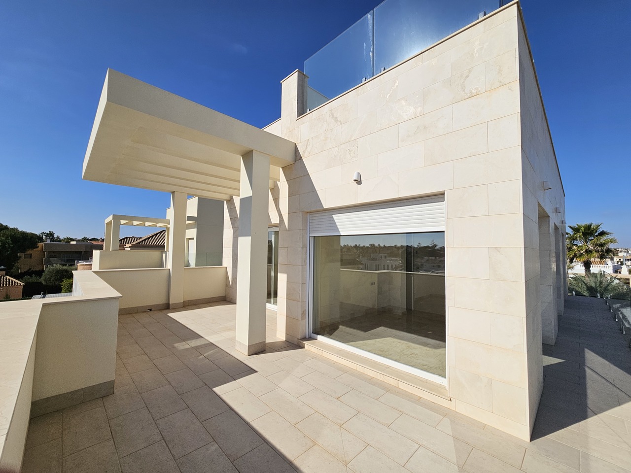 Villa in La Zenia, Alicante, Spanien 5 Schlafzimmer, 306 m2 Nr. 139500