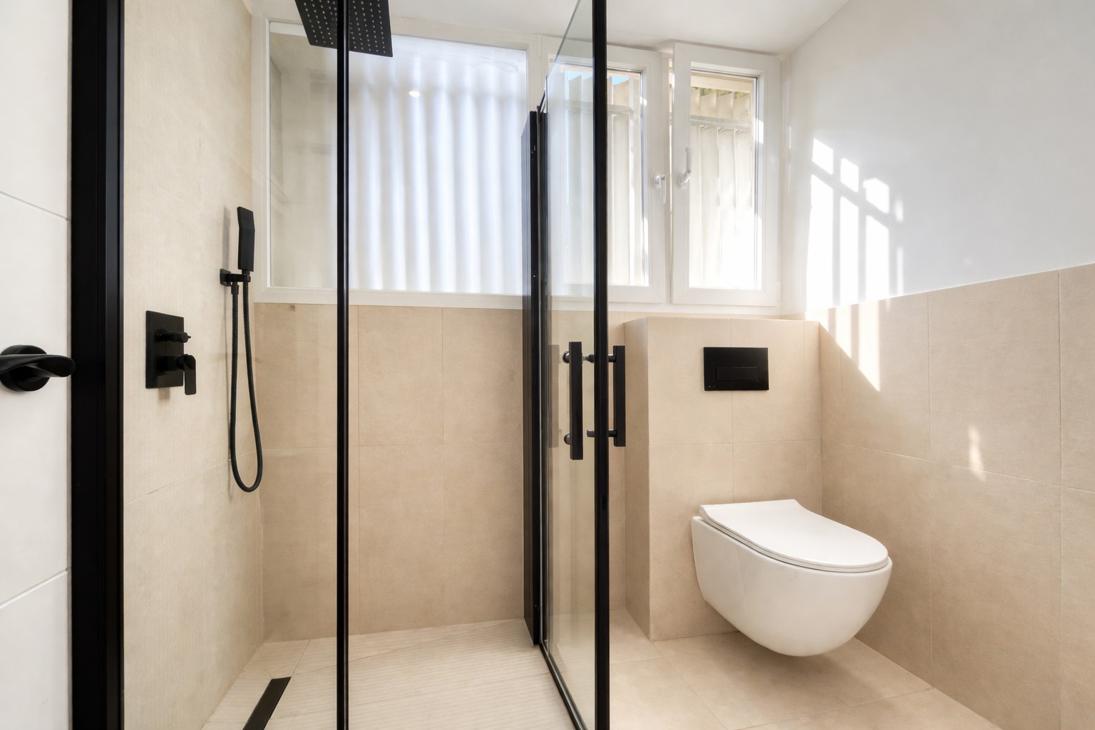 Apartamento en Santa Ponsa, Mallorca, España 3 dormitorios, 126 m2 No. 179993