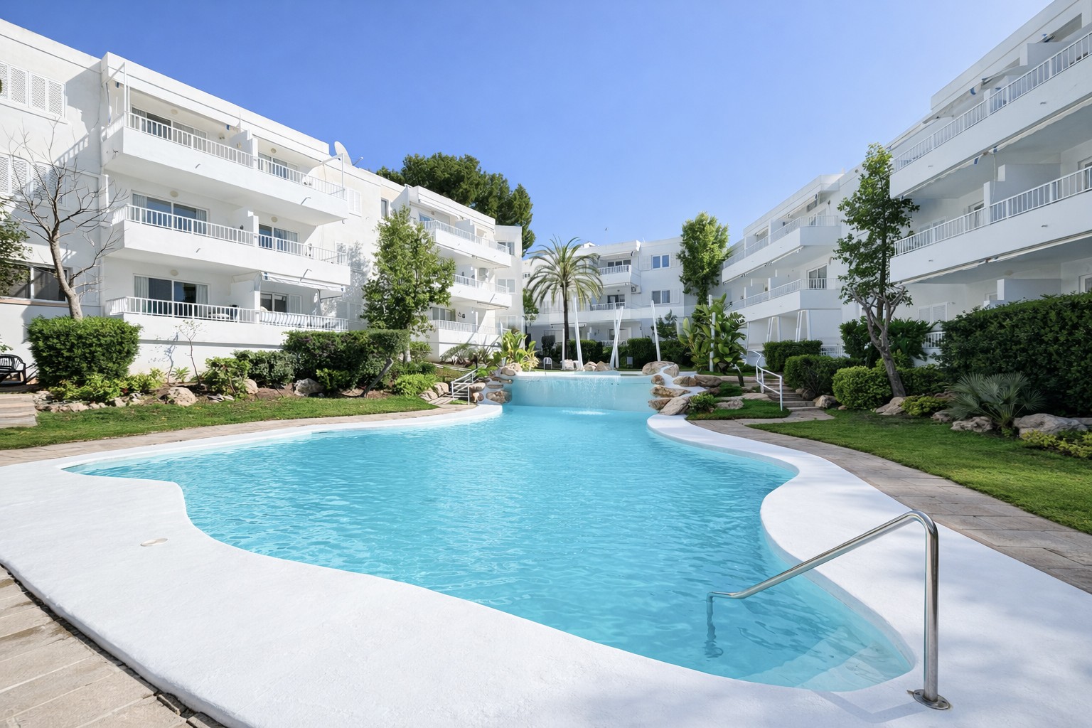 Apartamento en Santa Ponsa, Mallorca, España 3 dormitorios, 126 m2 No. 179993